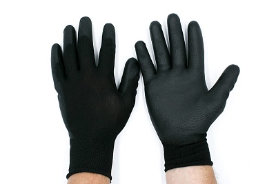 Перчатки из полиэстера чёрные,серые с полиуретановым покрытием 12/1080